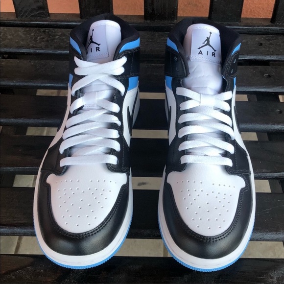 Say Hello to the Air Jordan 1 Retro High OG “University Blue  Nike Air Jordan 1 Retro Mid “University Blue” BRAND NEW